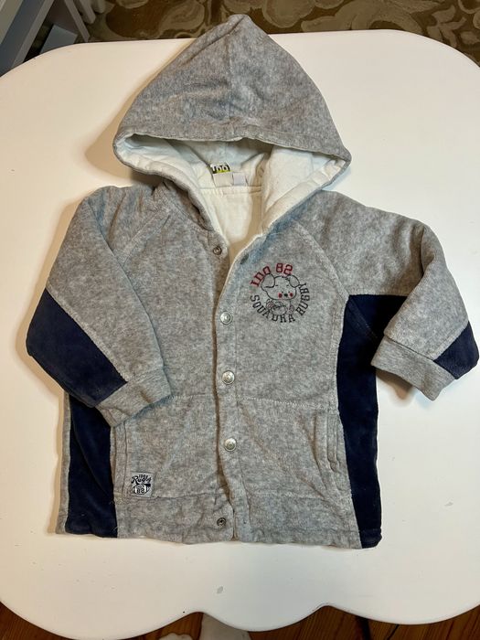 Віддам безкоштовно дитячий одяг