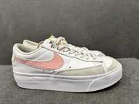 Buty Nike Blazer Low Platform r37.5