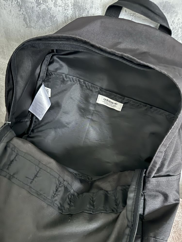 Plecak adidas czarny