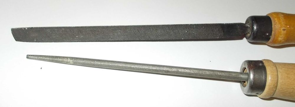 Pamiątki PRL - pilnik trójkątny / igłowy (zestaw)