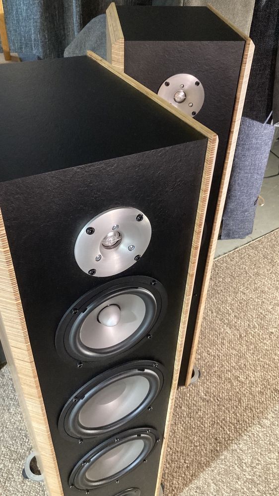 „ Titan „ Zestaw głośnikowy klasy Hi End , Promocja Świąteczna