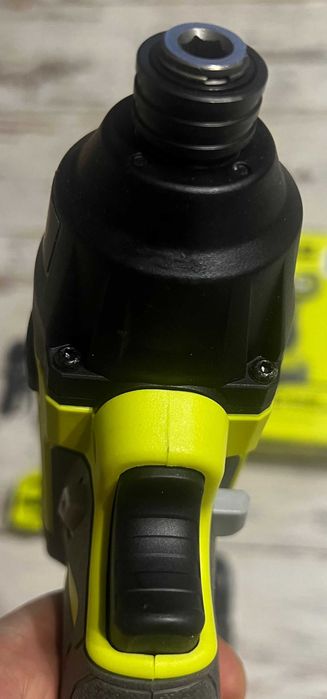 Набір імпакта RYOBI PCL235 18V ONE+ 1/4" акб зарядка новий з США