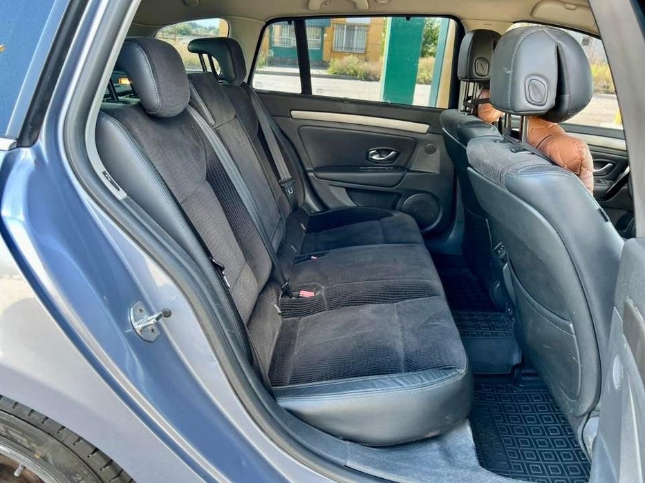 Renault Laguna 3 2.0dci можливий обмін