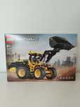 Lego Technic koparka Volvo L120, 42209