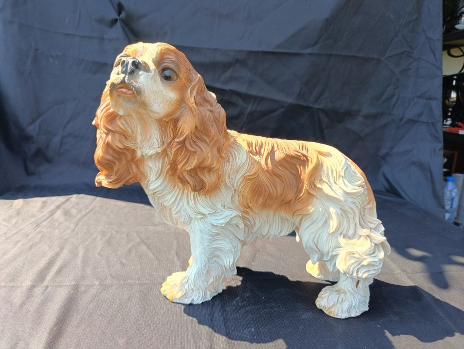 Plastikowa figurka psa