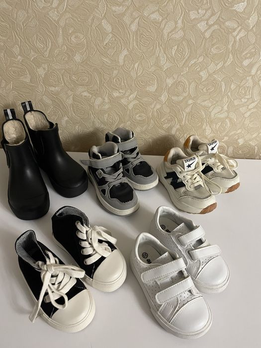 Взуття дитяче нове від 0-24 міс