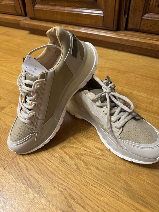 Кросовки bugatti