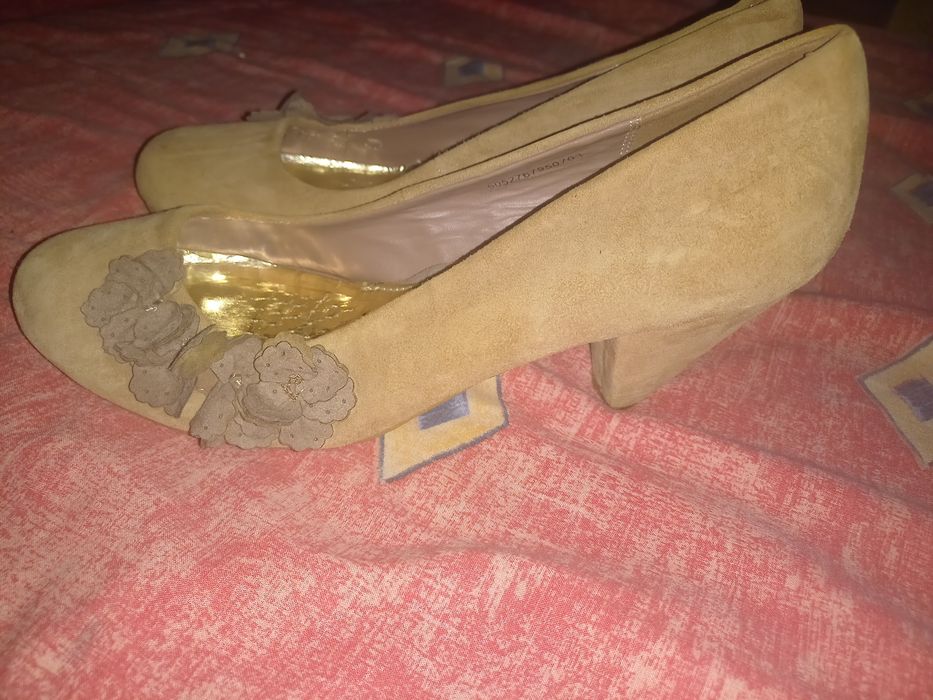 Туфли женские 39 размер