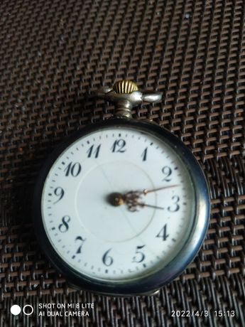 Продам старинные серебряные часы!