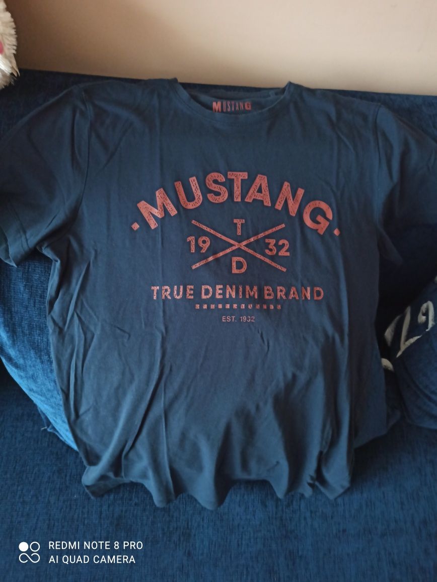 Koszulka męska z Mustanga