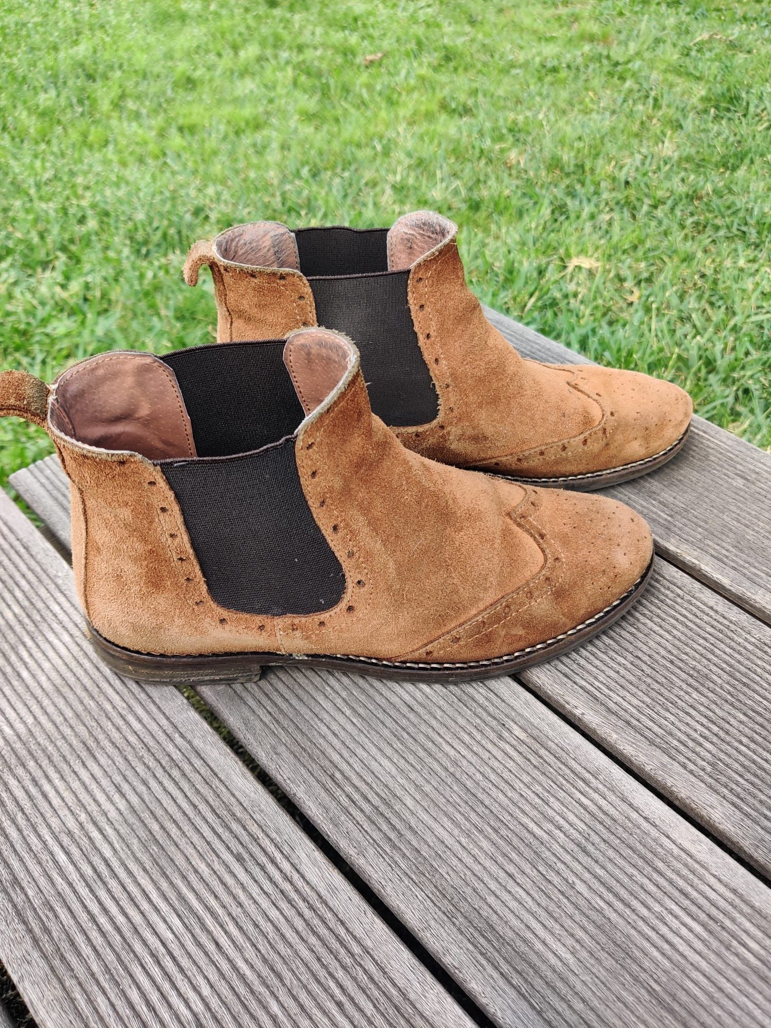 Bota camurça camel