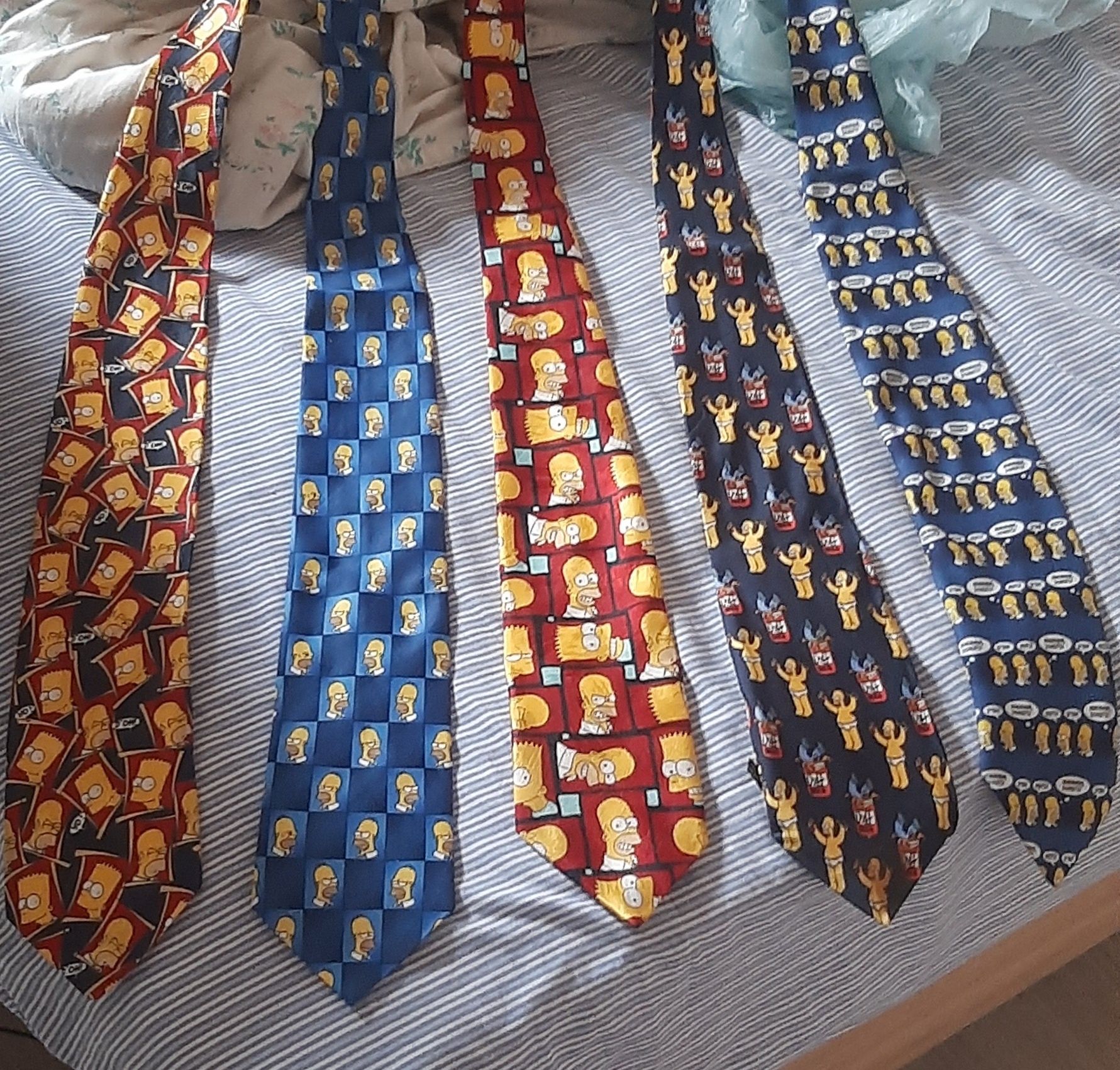 Оригинальная коллекция галстуков The Simpsons