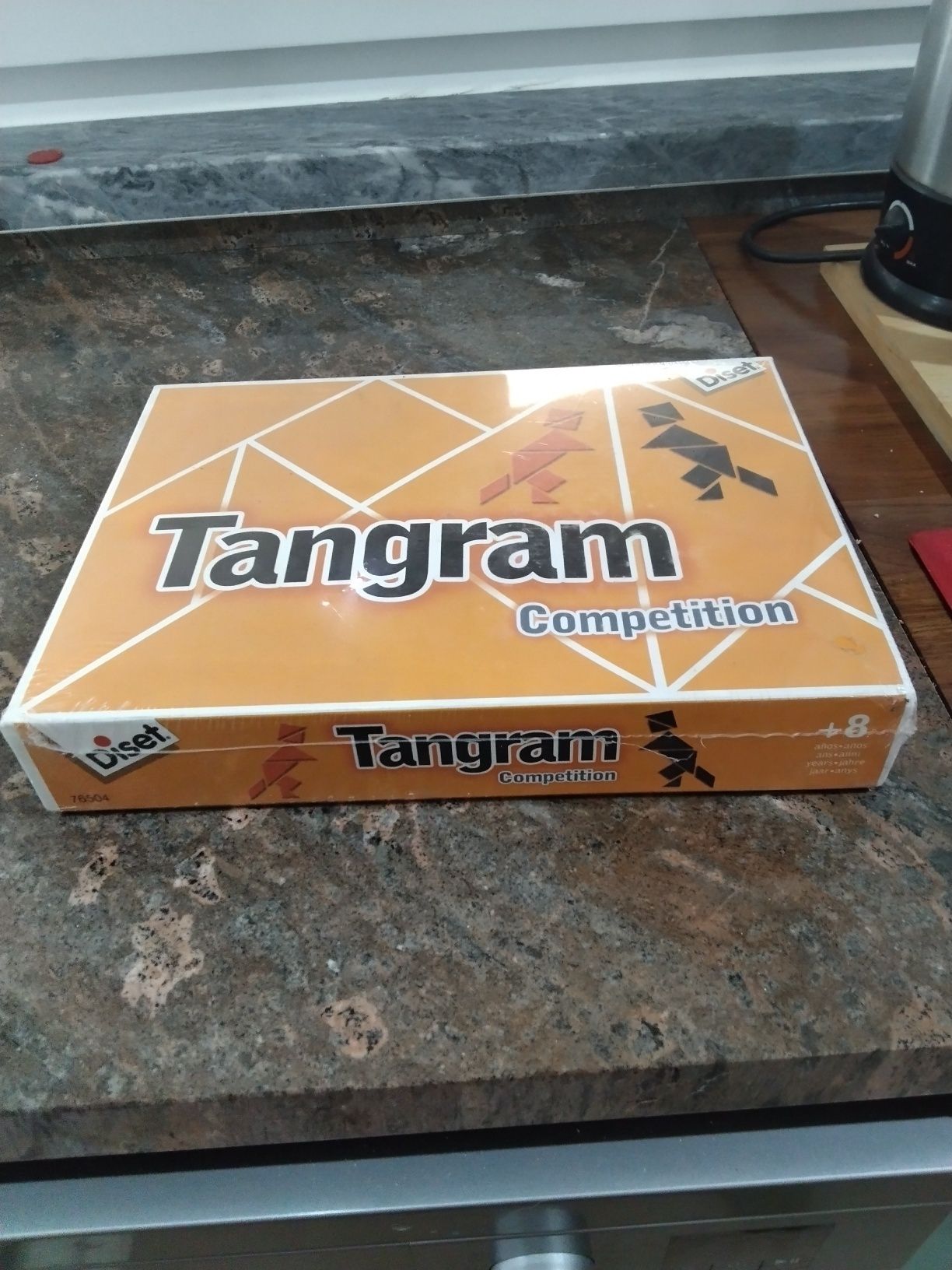 Jogo Tangram novo