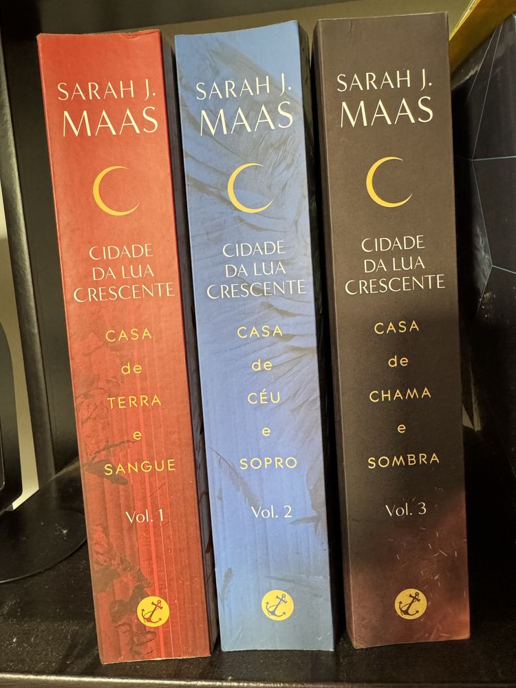Trilogia Cidade da Lua crescente de Sarah J.Maas