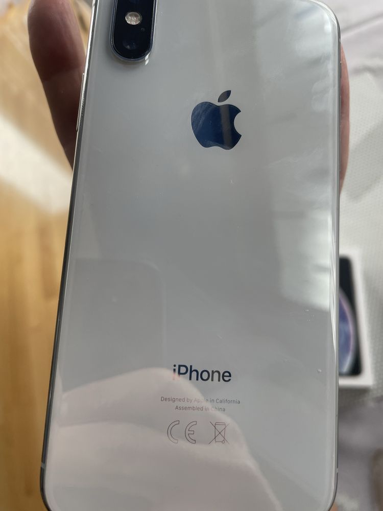 Iphone xs silver 256 gb