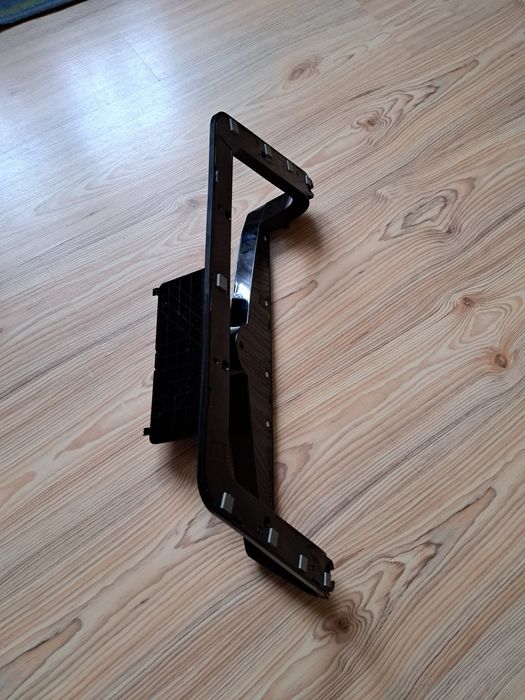 Uchwyt do telewizora