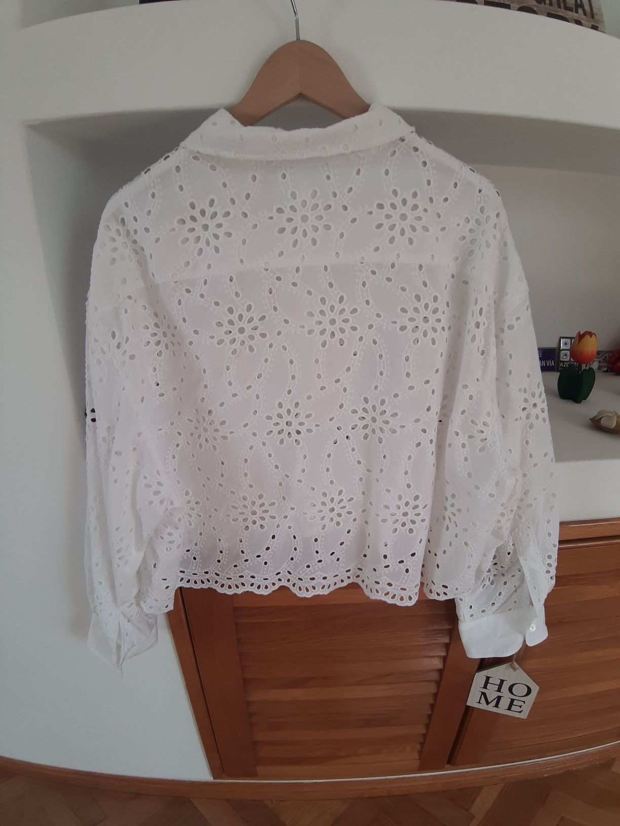 Camisa bordada Zara