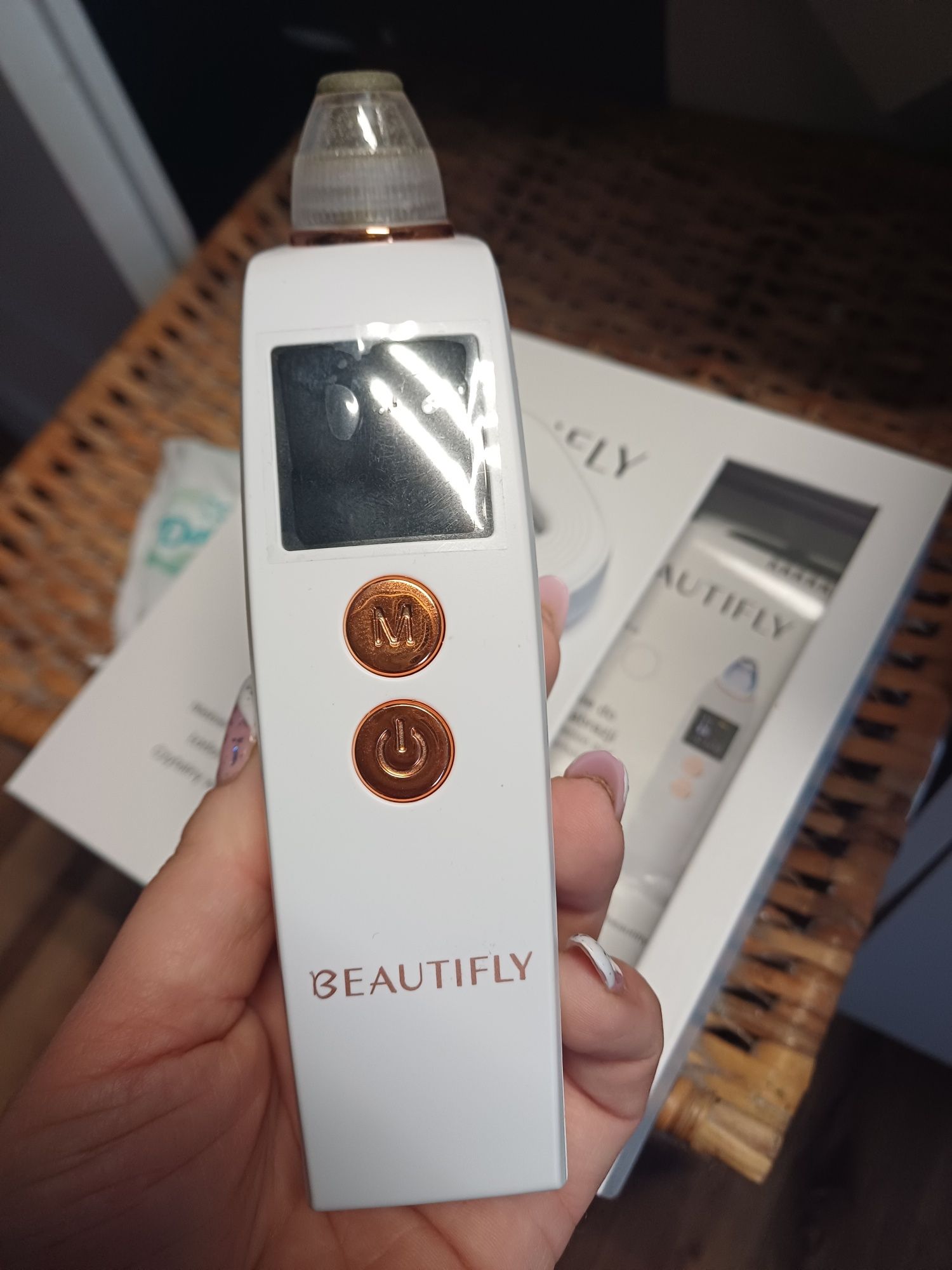 Urządzenie do mikrodermabrazji BEAUTIFLY B-Derma PRO
Urządzenie do mik