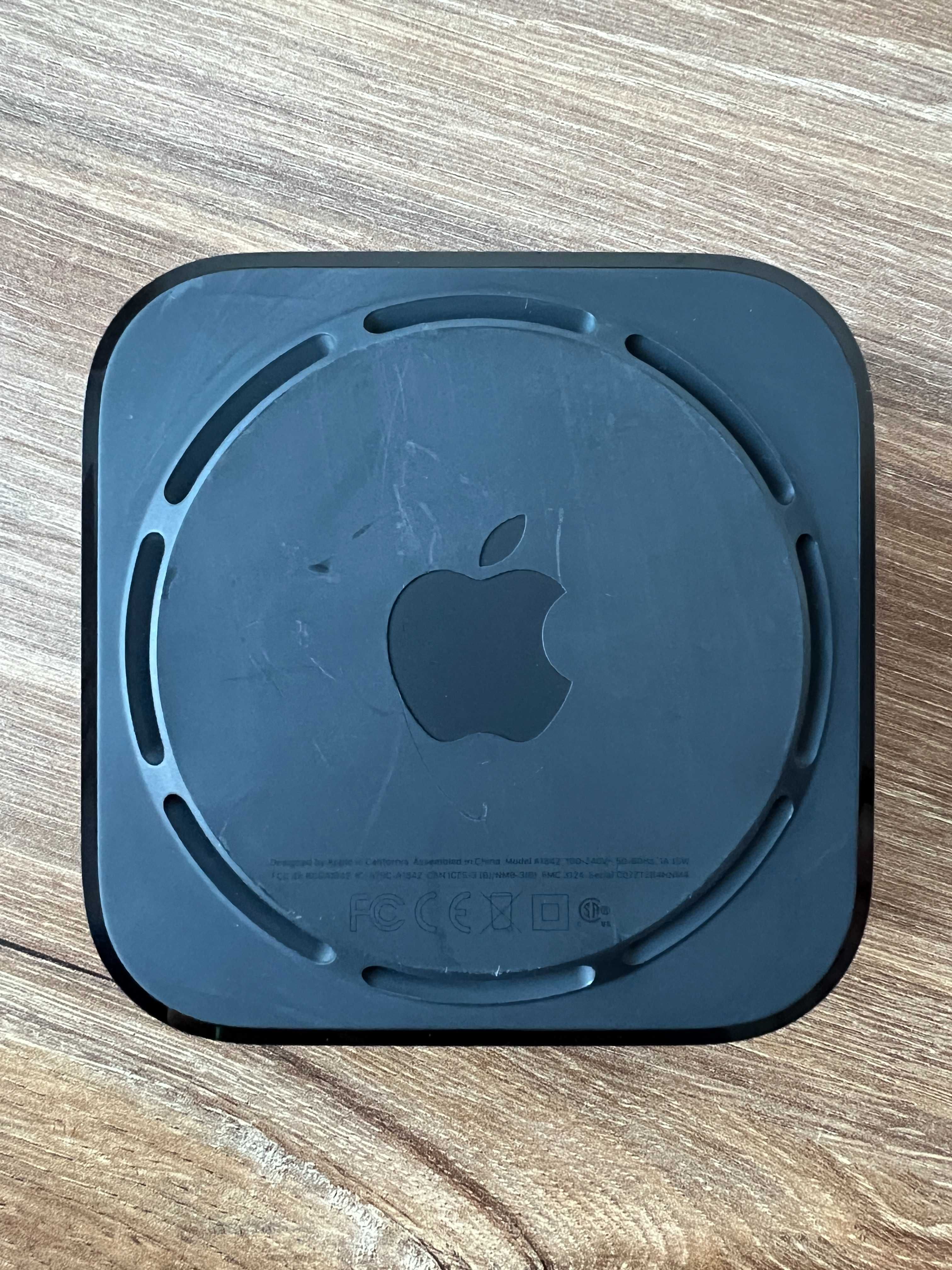 Приставка медіаплеєр Apple TV А1842 64 Gb