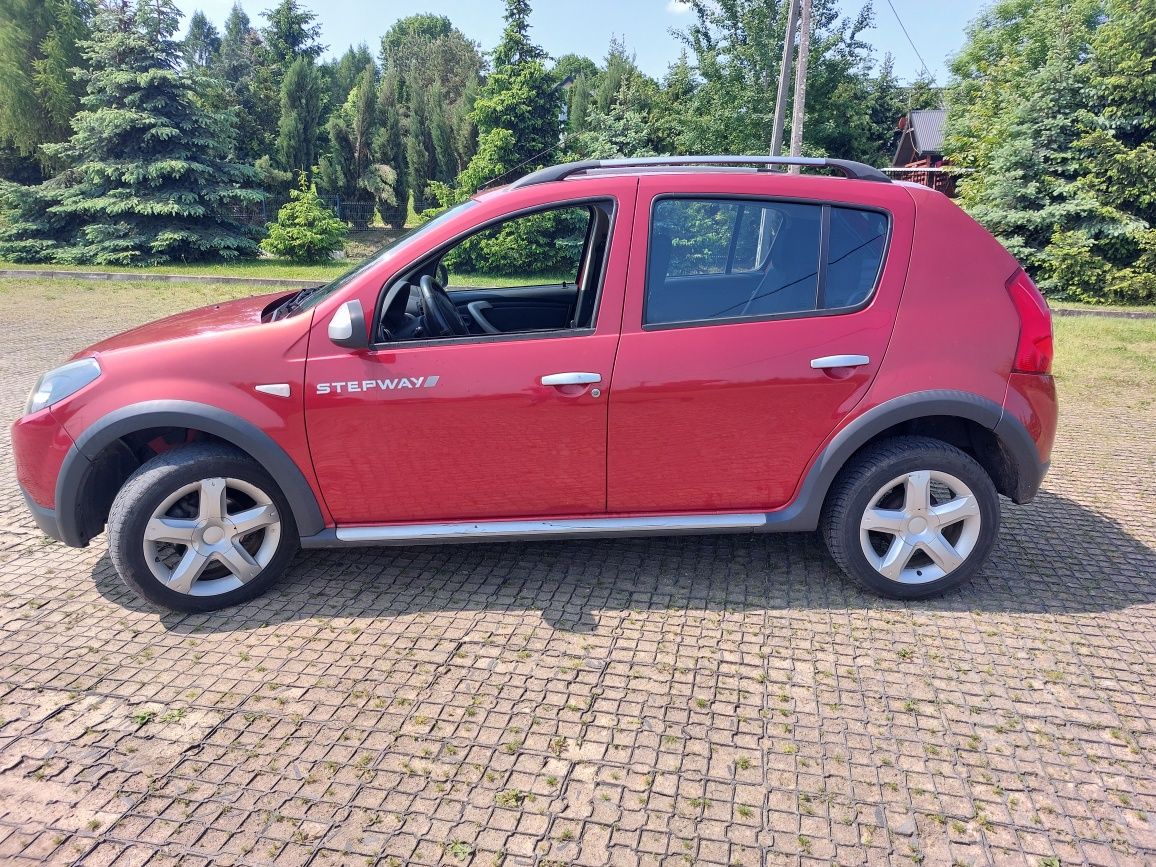 Dacia Sandero Stepway 1.6 benzyna