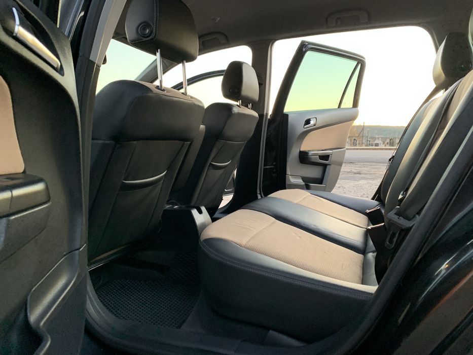 Opel Astra Cosmo 1.9 CDTI • як нова • без вкладень • перевірка на СТО!