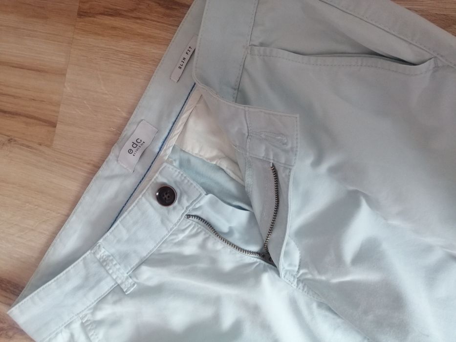 Blekitne spodnie męskie Edc Slim fit 30/32