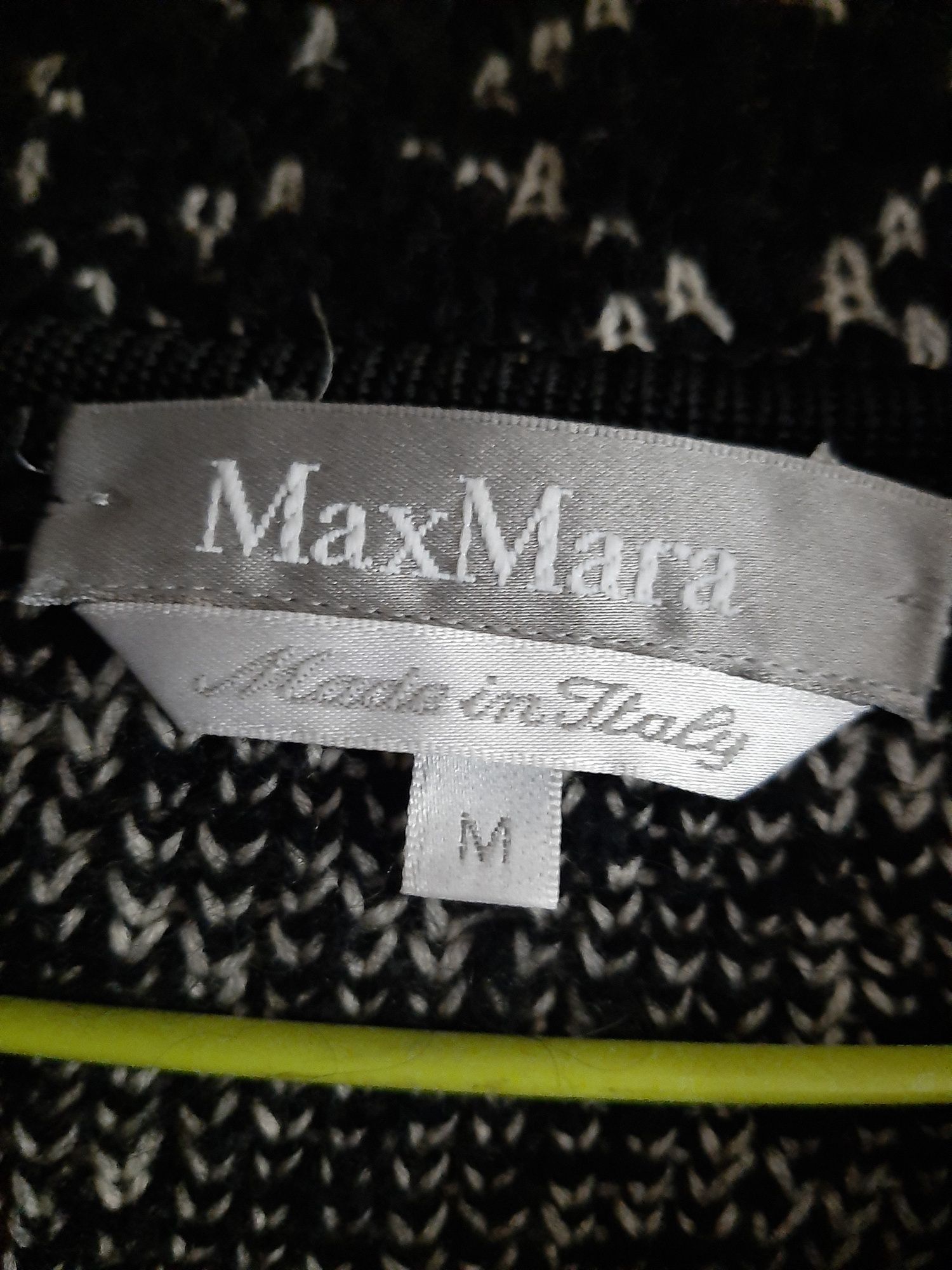 Тёплая женская кофта  Max Mara