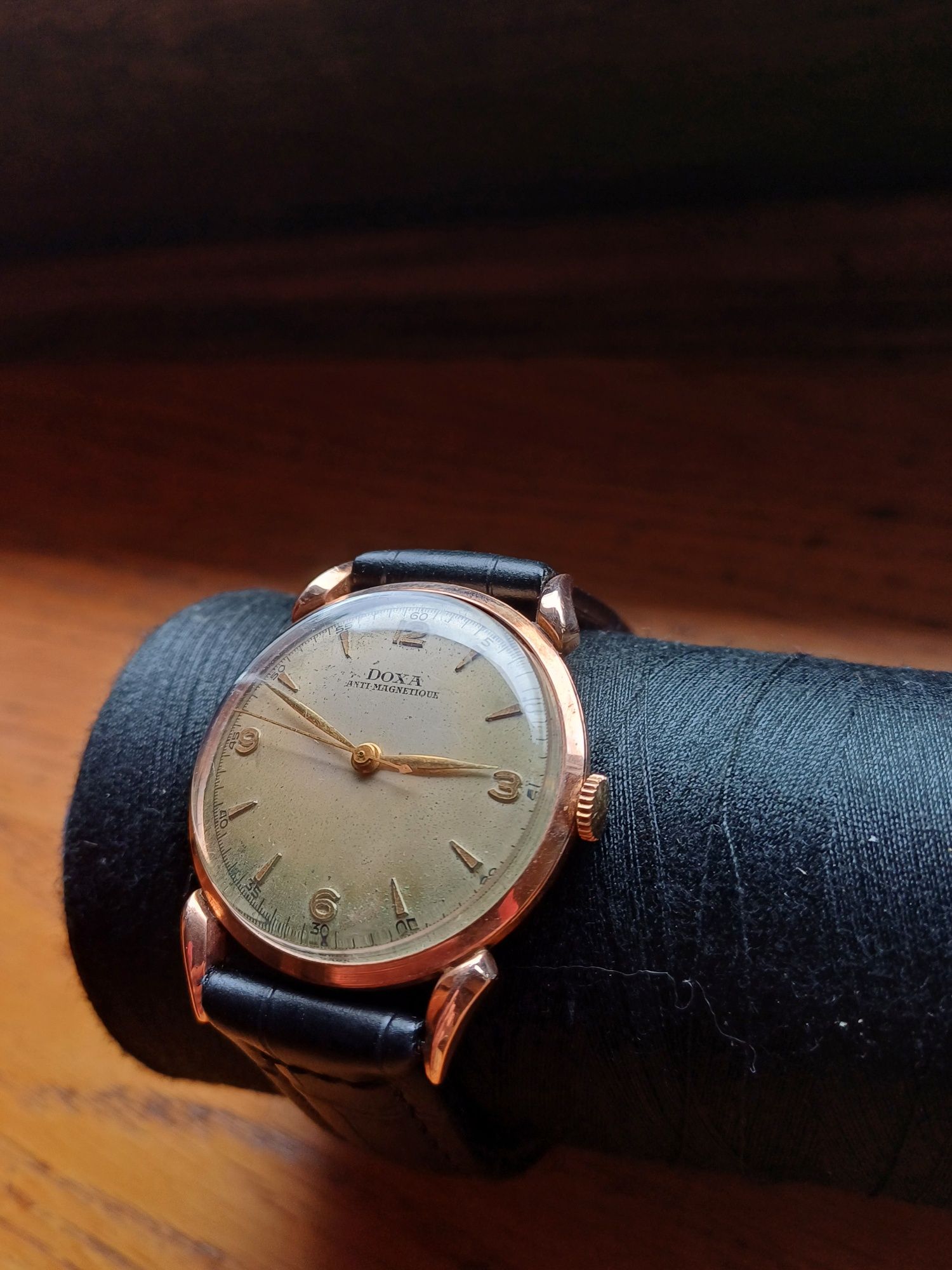Złoty zegarek 14k Doxa antimagnetique lata 50-te