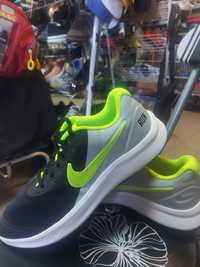 Кросівки  Nike Star Runner 3 Play Dj1512-001