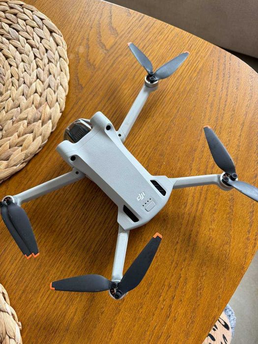 DJI Mini 3 Pro with RC - Hardly Used, Great Deal!