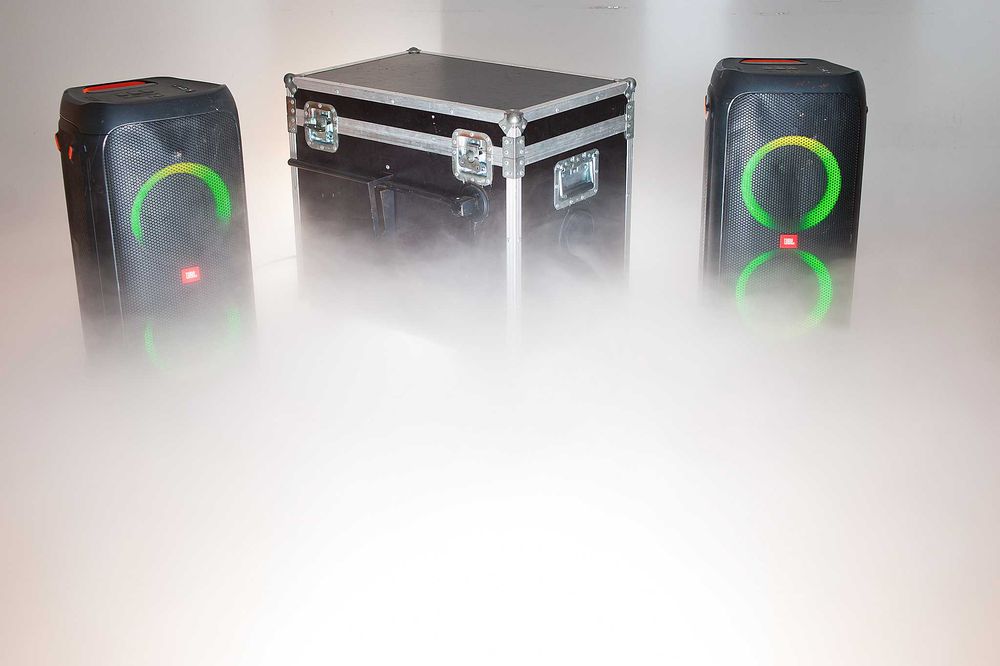 Wynajem głośników, oświetlenia, dj na osiemnastke hel, jbl partybox310