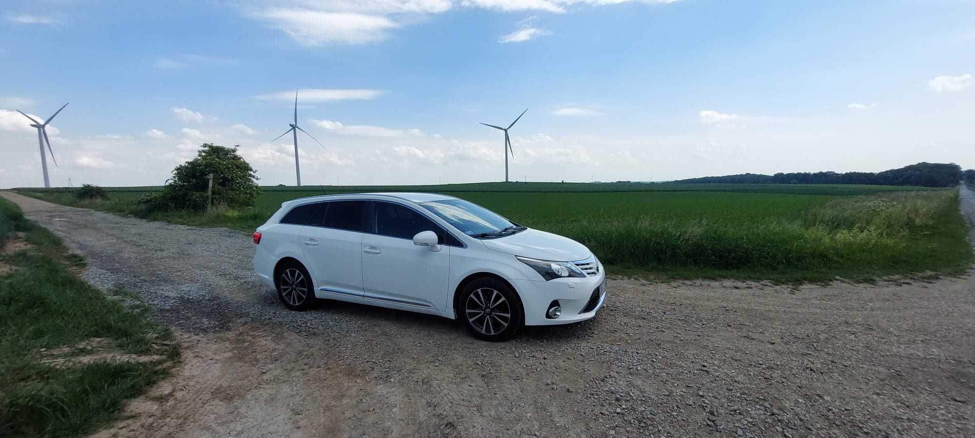 Toyota Avensis T27 2013r. 2.0 diesel