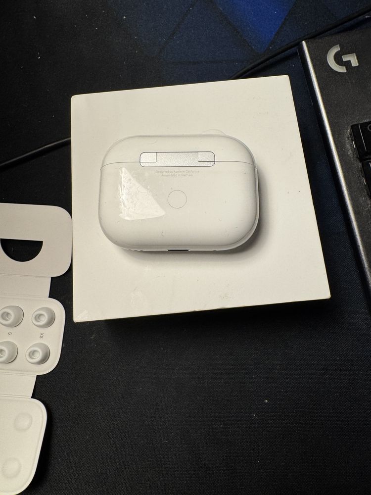 AirPods Pro 2ª Geração – Como novos com fatura