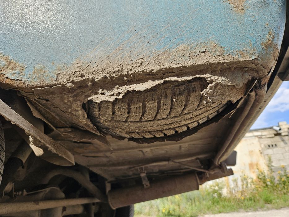 Легковий автомобіль ВАЗ 2106