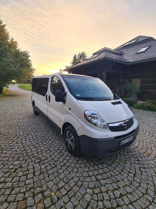 Opel vivaro 9 osobowy Long