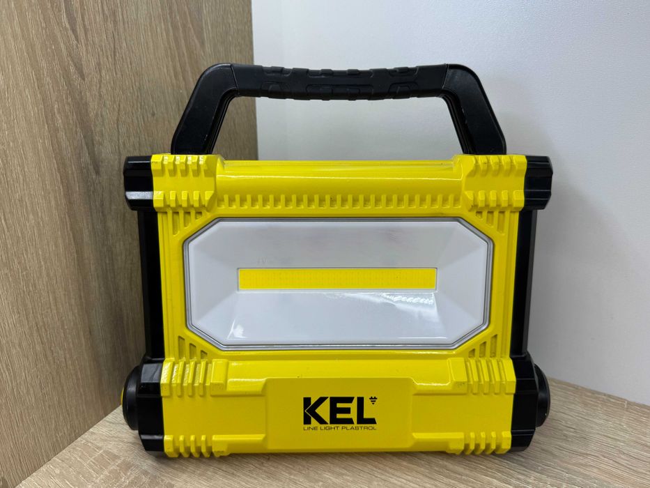 Reflektor LED KEL 30 W 3000 lm biały zimny IP65 – wydajny i niezawodny
