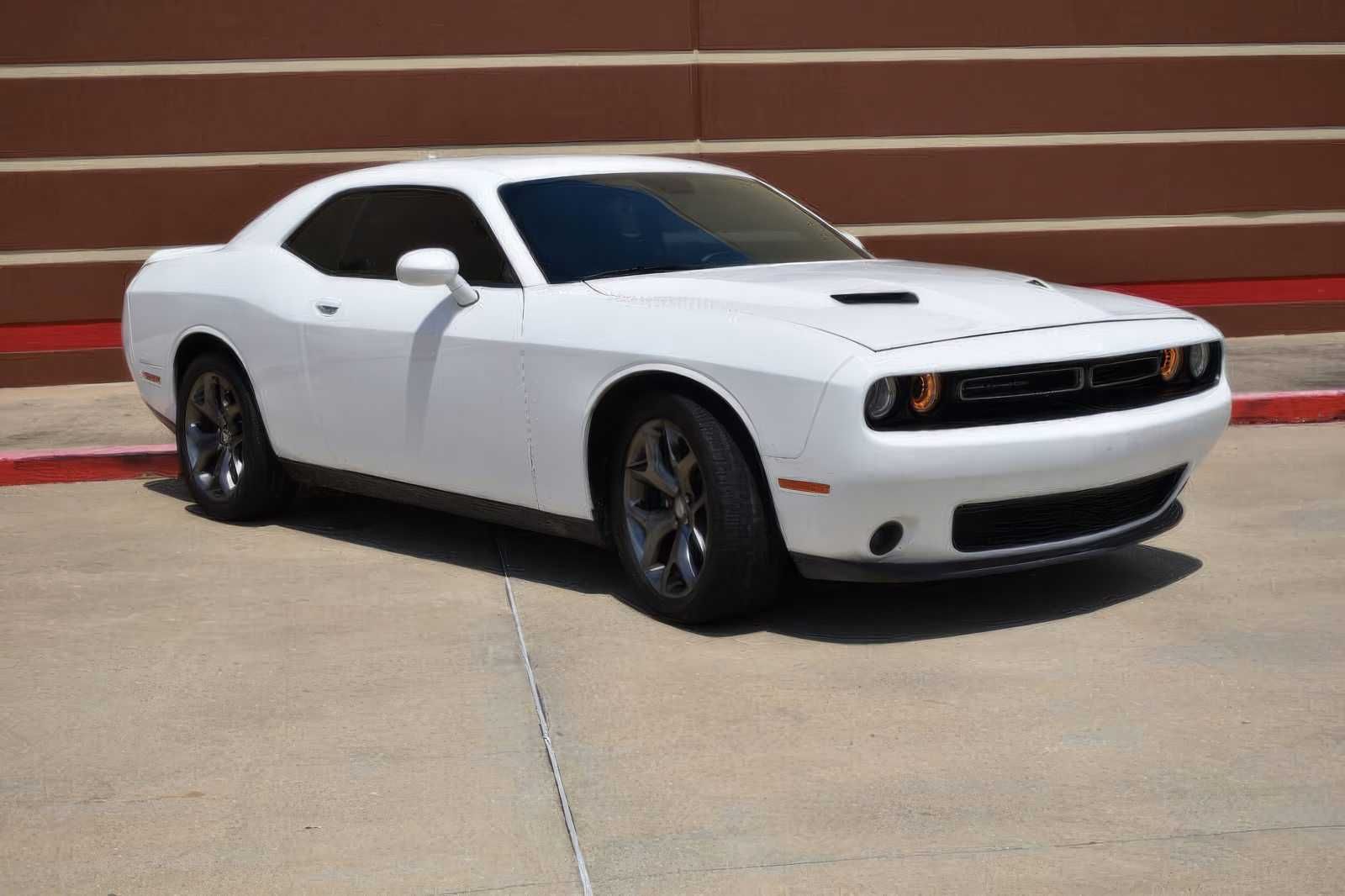 2020 Dodge Challenger SXT