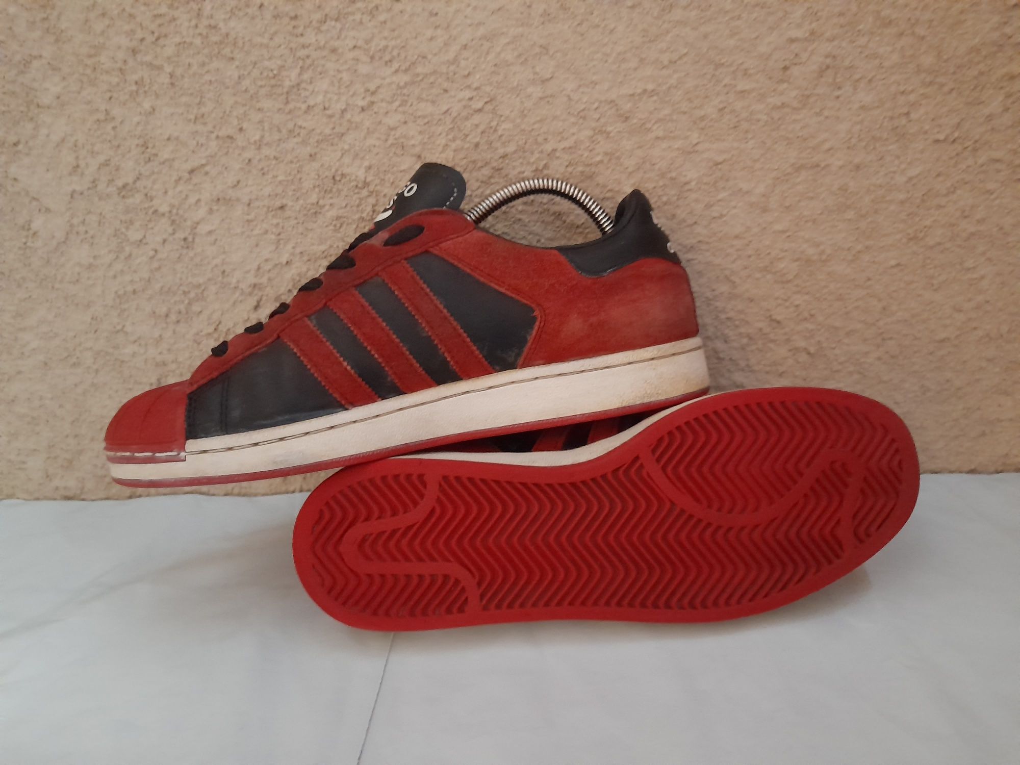 Кроссовки Adidas Super Star Chicago Bulls NBA р. 42 2/3( 27 см )