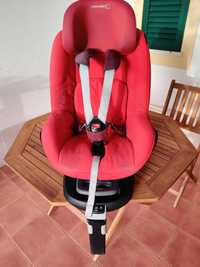 Cadeira Isofix BebeConfort + base isofix rebatível 9-18kg