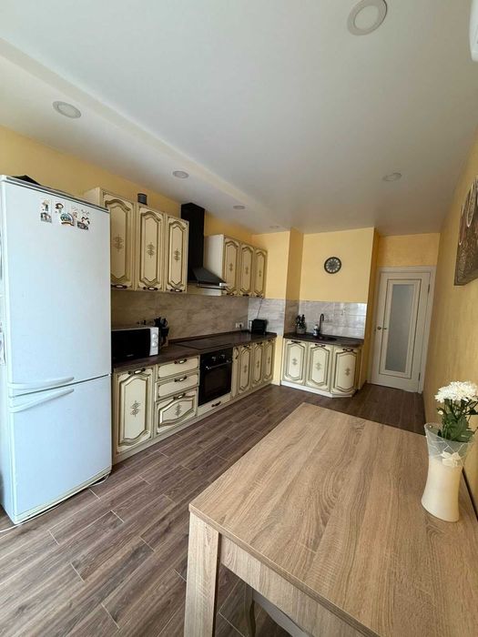 2 комн. квартира в ЖМ Радужном