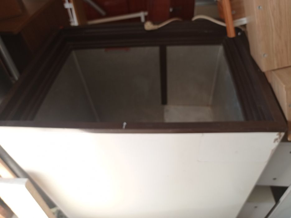 Продам морозильну камеру LIEBHERR