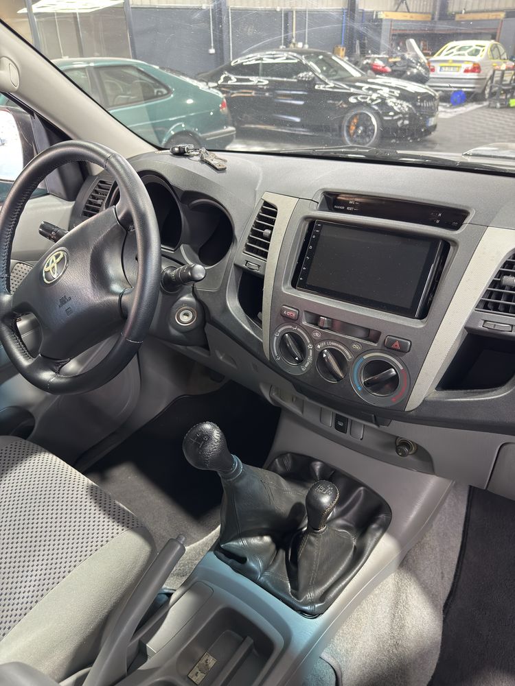 Toyota Hilux 3.0