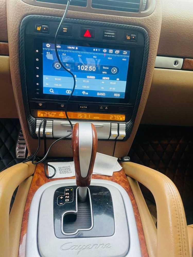 Продам Porsche Cayenne
