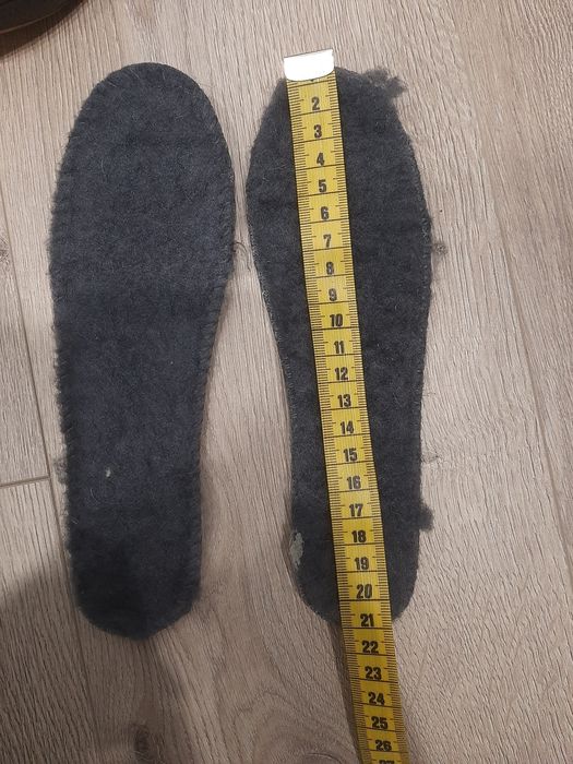 Продамо шкіряні ботінки черевики чобітки зимові