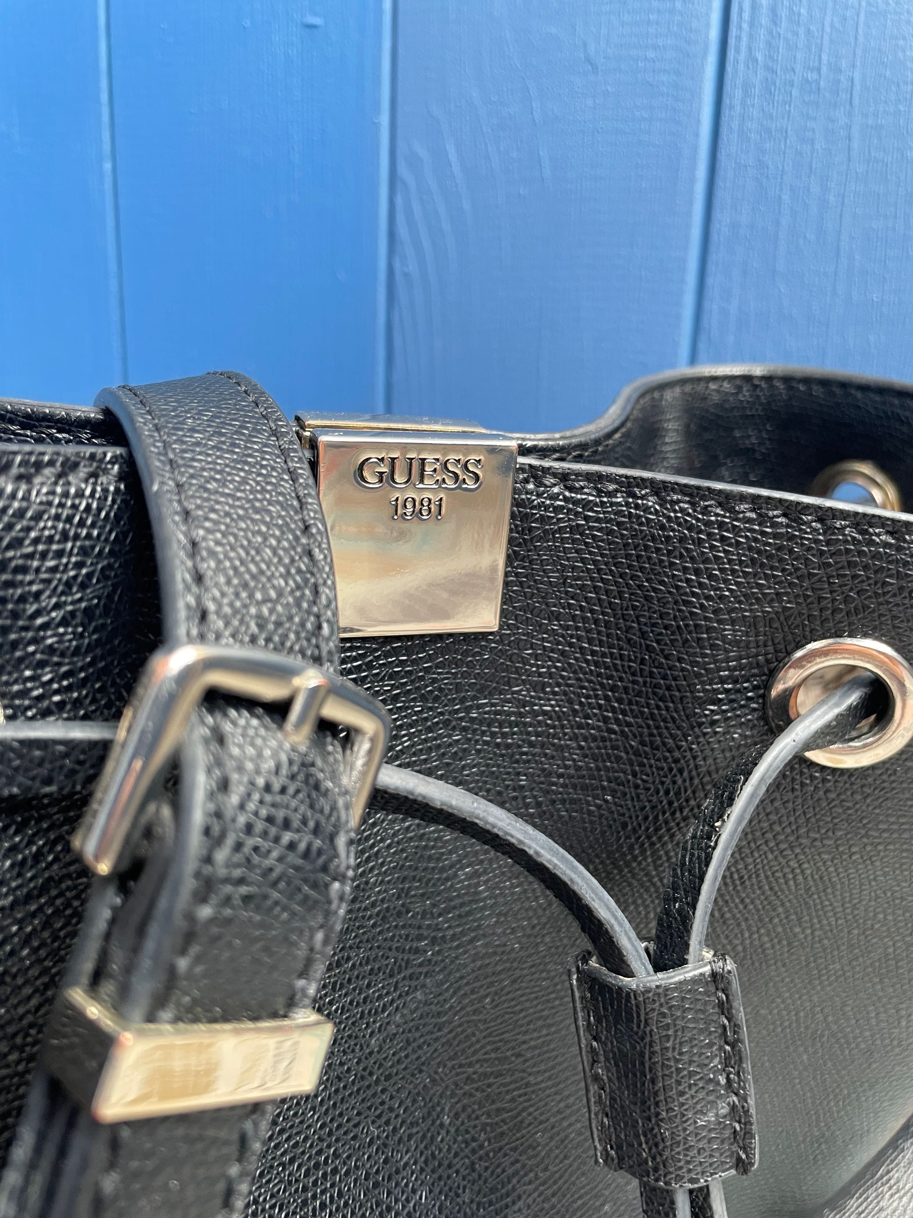 Сумка Guess  black