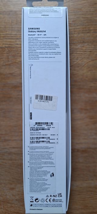 Samsung Galaxy watch 4 (44mm) silver + gratisy