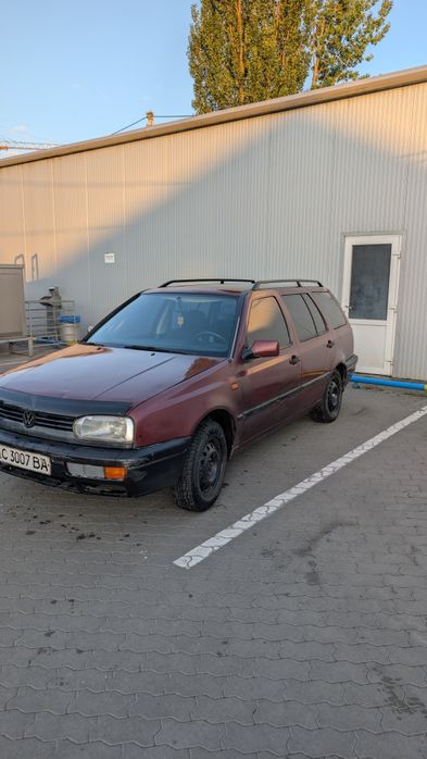 Volkswagen Golf 3  2.0 бензин на автоматі