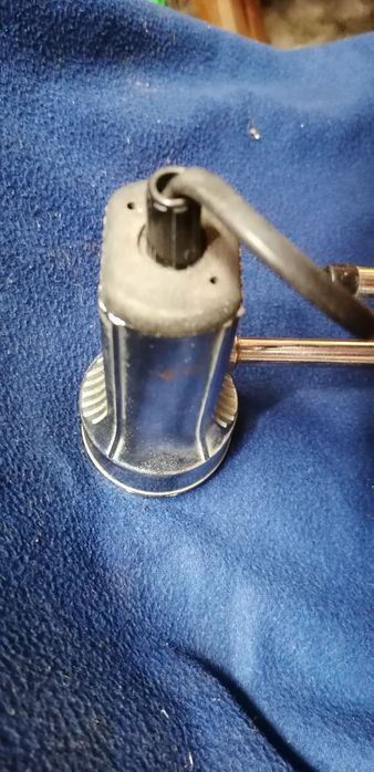 Candeeiro antigo mesa minimalista