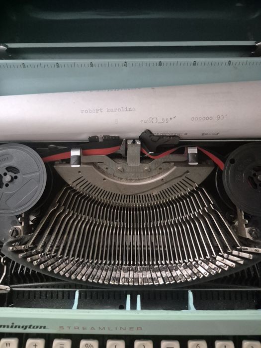 Maszyna do pisania remington stremliner
