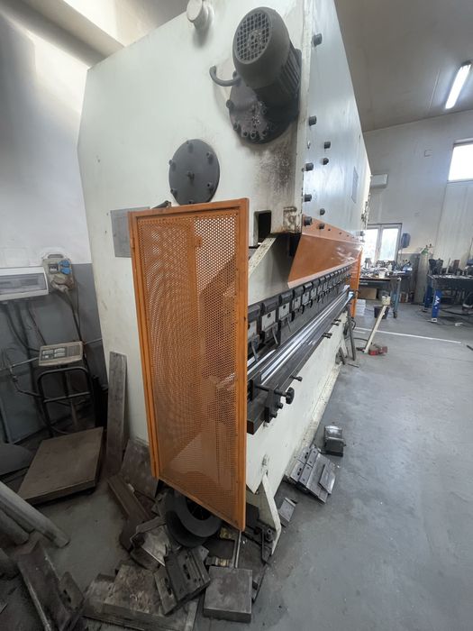Prasa krawędziowa hydrauliczna